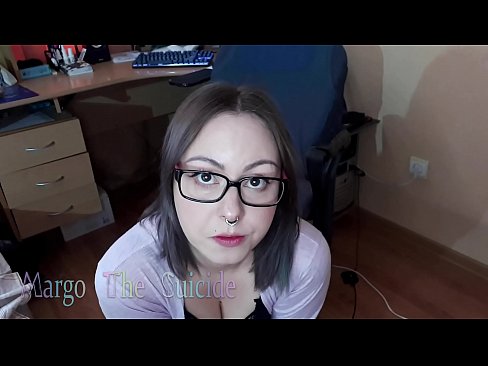 ❤️ Seksi dekle z očali globoko sesa dildo pred kamero ❤ Šukanje na sl.it-com.top