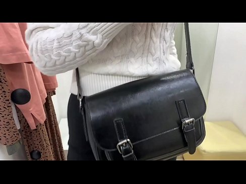 ❤️ Javna masturbacija mlade kurbe FeralBerry z dildom v garderobi ❤ Šukanje na sl.it-com.top